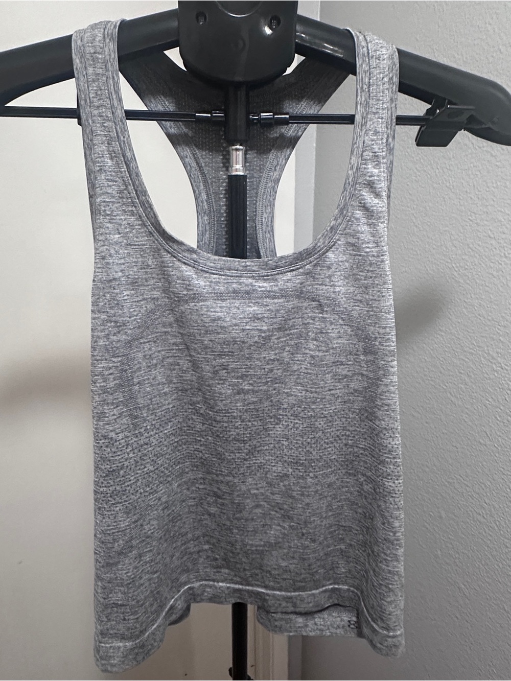 Lululemon Gray Heathered Racerback Tank Top - Inspirational Hem, Sz 8